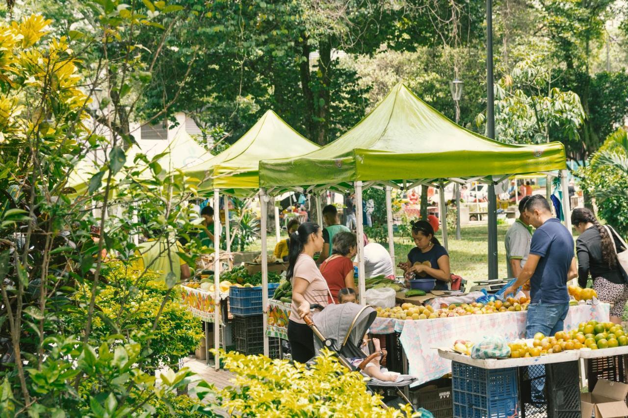 Casa De Pinos Hotel Boutique Bucaramanga Esterno foto